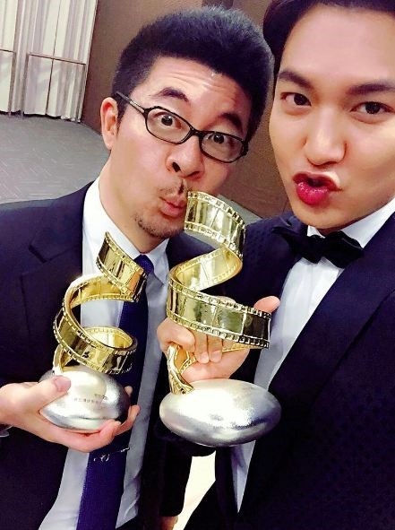 俳優イ・ミンホが微博（ウェイボー）アジア映画先鋒人物賞受賞の記念写真を公開し、注目を集めている。写真：イ・ミンホのインスタグラム