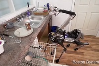 Boston Dynamicsが最新4足歩行ロボット「SpotMini」の動画をYouTubeで公開している。