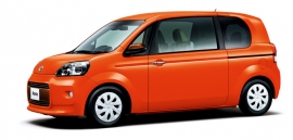 コンパクト2BOXカー「ポルテ」の特別仕様車「F“a la mode Trois”」（写真提供：トヨタ自動車）