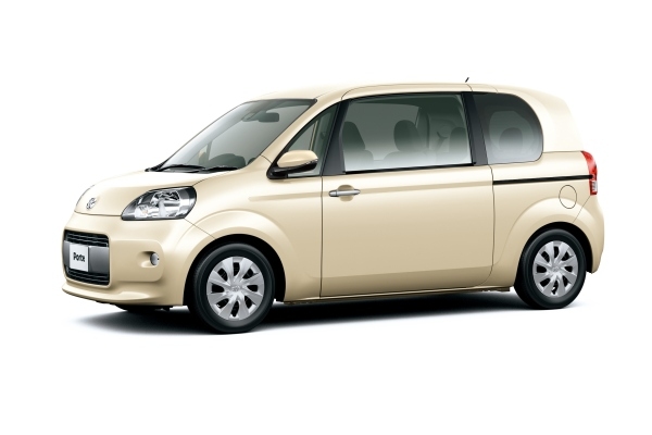 トヨタ自動車が一部改良して発売するコンパクト2BOXカー「ポルテ」（写真提供：トヨタ自動車）