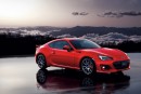 富士重工業が大幅改良して発売するスポーツカー「SUBARU BRZ」の最上級グレード「GT」（プロトタイプ）の外観。（写真提供：富士重工業）
