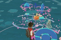 8月3日夜に都内のポケモンの巣の一つ、上野公園でポケモンGOをプレイしているところ。残念ながら1時間あまりの滞在でエレブーは見られなかった。