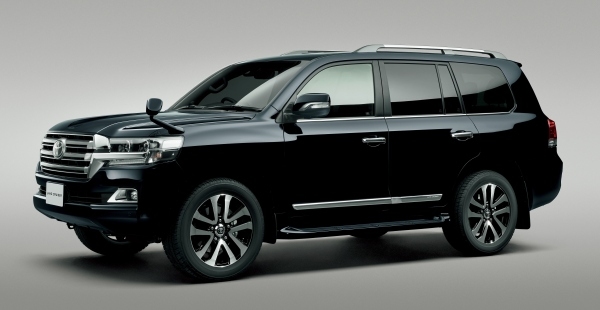 ランドクルーザーの特別仕様車「ZX“G-FRONTIER”」（ブラック、写真提供：トヨタ自動車）