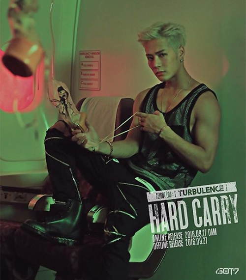 活動再開を控えたアイドルグループGOT7の、カリスマ的な雰囲気が漂うティーザーが話題だ。写真：GOT7公式フェイスブック