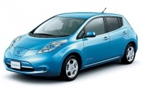 ルノー・日産アライアンスは、グローバル累計で35万台の電気自動車を販売。写真はEV販売を牽引する日産リーフ