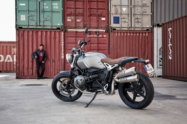 ビー・エム・ダブリューは新ヘリテイジモデル「新型BMW R nineT スクランブラー」を10月14日に販売開始する。（写真提供：BMW）