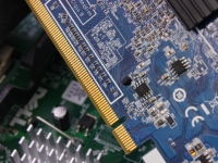 自動運転技術の開発を強化すべく、国内外の自動車部品メーカーで買収や提携が盛んになっている。自動運転技術の実用化に外せないセンサーやレーダー、カメラなどの技術を外部のノウハウで補填し、どこよりも早く技術を確立したいという思惑が垣間見える。