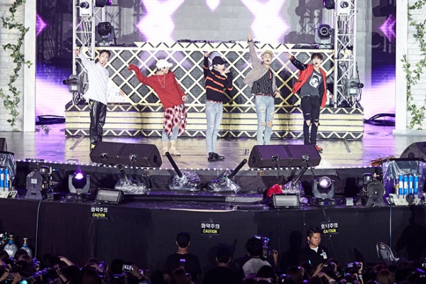 ミュージックフェスティバル「SPECTRUM DANCE MUSIC FESTIVAL 」が初公演の幕を上げた。写真：SMエンターテイメント