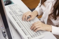 今年4月に「女性活躍推進法」が施行され、日本女性の活躍推進が活発化している。そんななか総合マーケティング支援を行なうネオマーケティングが8月に全国の20歳～69歳の女性1700名を対象に「女性の消費行動・ライフスタイル意識調査」をテーマにしたインターネットリサーチを実施した。