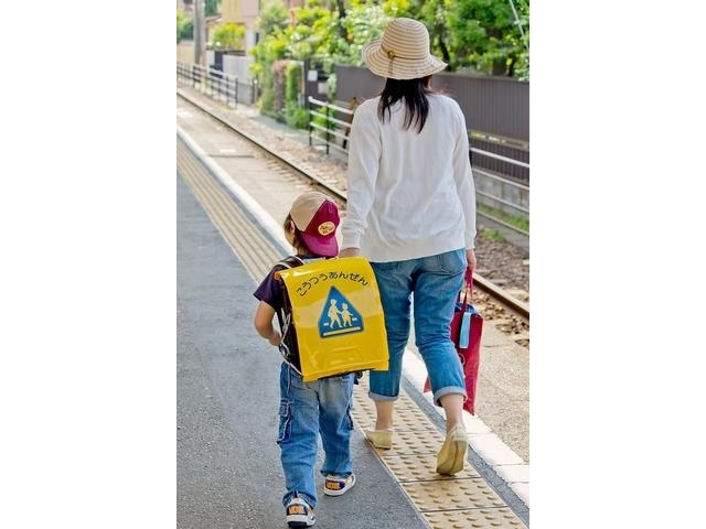 日本マクドナルドは国や地方自治体が推進する｢子育て支援パスポート事業｣に賛同し、日本全国の店舗で｢子育て支援パスポート｣のサービスを提供することを決定した
