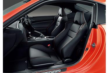 特別仕様車GT“Solar Orange Limited”内装
