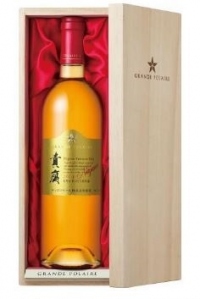 サッポロビールから発売される「グランポレール長野古里ぶどう園貴腐2011」。（写真：サッポロビール社発表資料より）