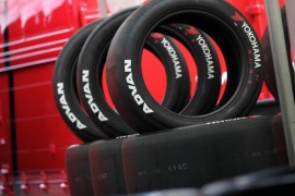 SUPER GTに供給するADVANレーシングタイヤ （横浜ゴムの発表資料より） 