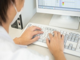 人口減少と高齢化が進むなか、東京への一極集中が加速し地域経済の低迷を招いている。こうしたことを背景に、総務省は、IoT・ビッグデータ・AI活用で地域の課題解決を図るべく「地域IoT実装推進タスクフォース」を9月に発足。同タスクフォースにて、「地域IoT実装推進ロードマップ」が取りまとめられ、12月9日に公表された。 人口減少と高齢化が進むなか、東京への一極集中が加速し地域経済の低迷を招いている。こうしたことを背景に、総務省は、IoT・ビッグデータ・AI活用で地域の課題解決を図るべく「地域IoT実装推進タスクフォース」を9月に発足。同タスクフォースにて、「地域IoT実装推進ロードマップ」が取りまとめられ、12月9日に公表された。