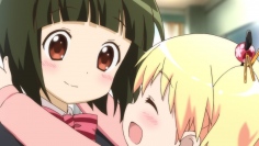 コミックマーケット91 「GENCO」ブースにて『きんいろモザイク』『ソードアート・オンライン』『魔法少女育成計画』他グッズ登場