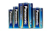 「EVOLTA NEO（エボルタ ネオ）」の製品ラインアップ（パナソニック発表資料より）