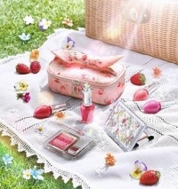 ジルスチュアート（JILL STUART）より、夏の新作コスメ「2017 SummerCollection」が登場