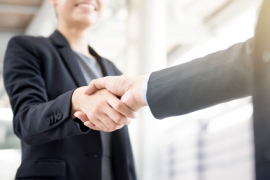 カルチュア・コンビニエンス・クラブ(以下、CCC)のグループ企業であるカルチュア・エンタテインメントが、徳間書店の子会社化を発表した。 カルチュア・コンビニエンス・クラブ(以下、CCC)のグループ企業であるカルチュア・エンタテインメントが、徳間書店の子会社化を発表した。