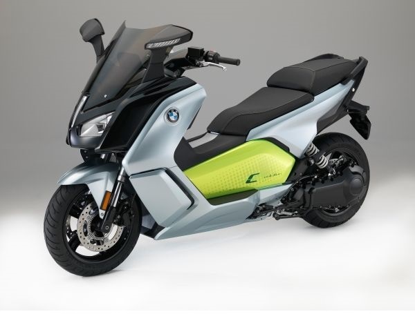 「BMW C evolution（シー・エヴォリューション）」（ビー・エム・ダブリューの発表資料より） 