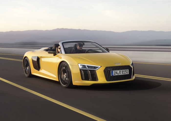 新型Audi R8 Spyder （アウディ ジャパンの発表資料より） 
