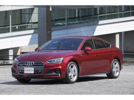 もっとも売れ筋になると思われる新型「Audi A5 Sportback 2.0 TFSI」、価格は546.0万円 もっとも売れ筋になると思われる新型「Audi A5 Sportback 2.0 TFSI」、価格は546.0万円