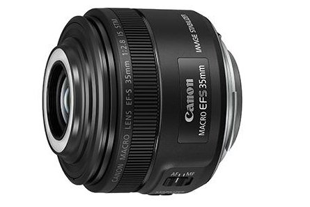 交換レンズ「EF-S35mm F2.8 マクロ IS STM」(キヤノン発表資料より) 交換レンズ「EF-S35mm F2.8 マクロ IS STM」(キヤノン発表資料より)