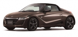 S660 α特別仕様車「Bruno Leather Edition」。(画像:ホンダ発表資料より) S660 α特別仕様車「Bruno Leather Edition」。(画像:ホンダ発表資料より)