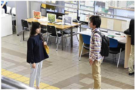 広沢の死をきっかけに運命的な出会いを果たした深瀬（藤原竜也）と美穂子（戸田恵梨香）。第9話では深瀬にとってもつらい事実が判明したが、最終回で彼自身がどのような決着を付けるのか気になるところだ（c）TBS