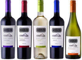 Amazon.co.jp限定の、チリワイン5本セット。税込6,156円。（画像：アマゾンジャパン発表資料より）