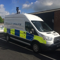 顔認証システムを搭載した警察車両（写真: NECの発表資料より）