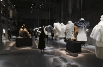 バーバリー、ケープイベント「THE CAPE REIMAGINED」を東京で開催