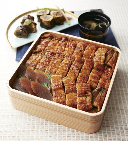 「炭焼きうなぎの魚伊」超豪華うなぎ弁当（写真： 阪急阪神百貨店発表資料より）