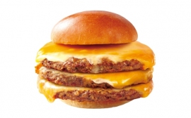 「肉がっつりトリプル絶品チーズバーガー」(写真: ロッテリアの発表資料より) 「肉がっつりトリプル絶品チーズバーガー」(写真: ロッテリアの発表資料より)