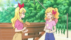 アイカツ!シリーズ5周年記念アニメ「アイカツスターズ!」×「アイカツ!」夢のコラボアニメが放送