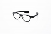 JINS MEME ES(ドライブアプリ利用)(写真: ジンズの発表資料より)