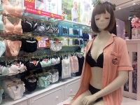 【現地責任者に聞く】実用性・デザイン性へのニーズ掴む　チュチュアンナ香港2号店の販売が好調