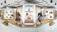 2017-18秋冬コレクションポップアップイベント「F is Fendi」（写真：フェンディ・ジャパン発表資料より）