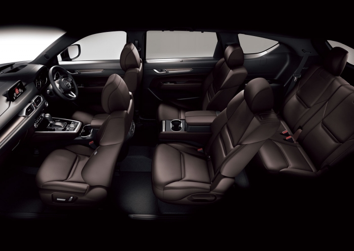 新型「CX-8」インテリア（写真: マツダの発表資料より）