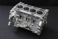 ミラーボアコーティングを採用した新型4気筒エンジン。（写真: 日産の発表資料より）