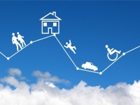 近年、日本を始めとする先進国では晩婚・晩産化の傾向にある。晩産カップルにおいてダブルケアの経験がある人は男性で4人に1人、女性で3人に1人を占め、今後重要となる社会的課題である。