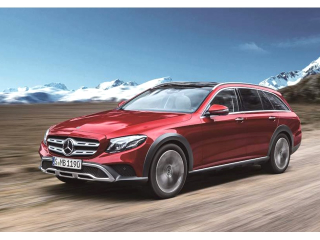 SUV譲りの高いアイポイントとロードクリアランス、そして走破性、ステーションワゴンの実用性を兼ね備えたメルセデス・ベンツ初のクロスオーバーモデル新型「E 220 d 4MATIC オールテレイン」、価格は861.0万円