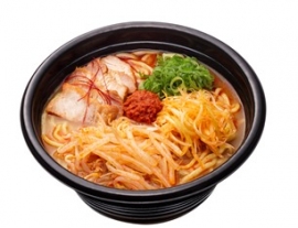 「炎のスパイシー味噌ラーメン」(写真: ファミリーマートの発表資料より) 「炎のスパイシー味噌ラーメン」(写真: ファミリーマートの発表資料より)