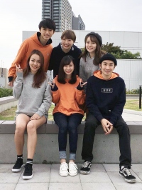 「法政大学 × URBAN RESEARCH」のコラボパーカー(写真: 法政大学の発表資料より)