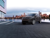 新型「ジープ・コンパス (Sport)」(FCAジャパンの発表資料より)