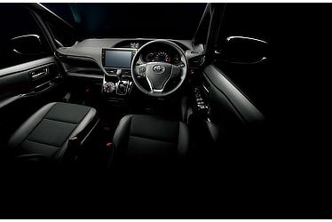 ノア特別仕様車 Si“W×B” 内装