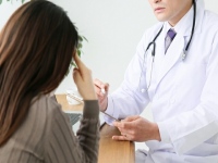 MSD株式会社は一般生活者3000人を対象に実施された「健康・医療情報に関する意識調査」の結果を公表。情報の入手先のトップはインターネットのサイト77.5%だが、信頼性は26.2%と低く、公的機関や出典の明記を重視。