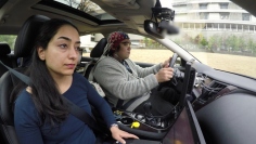 「Brain to Vehicle（B2V）」の実験の様子。(写真: 日産自動車の発表資料より)
