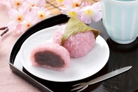 「桜餅（こしあん）」（写真：ローソンの発表資料より）