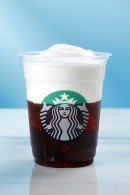 「コールドブリュー ムース フォーム ヘーゼルナッツ」