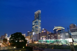 あべのハルカス。(c) 123rf